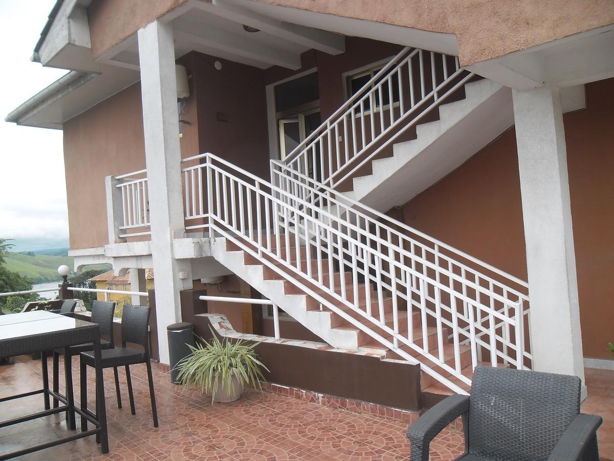 Hotel Vivi Palace Matadi Zewnętrze zdjęcie
