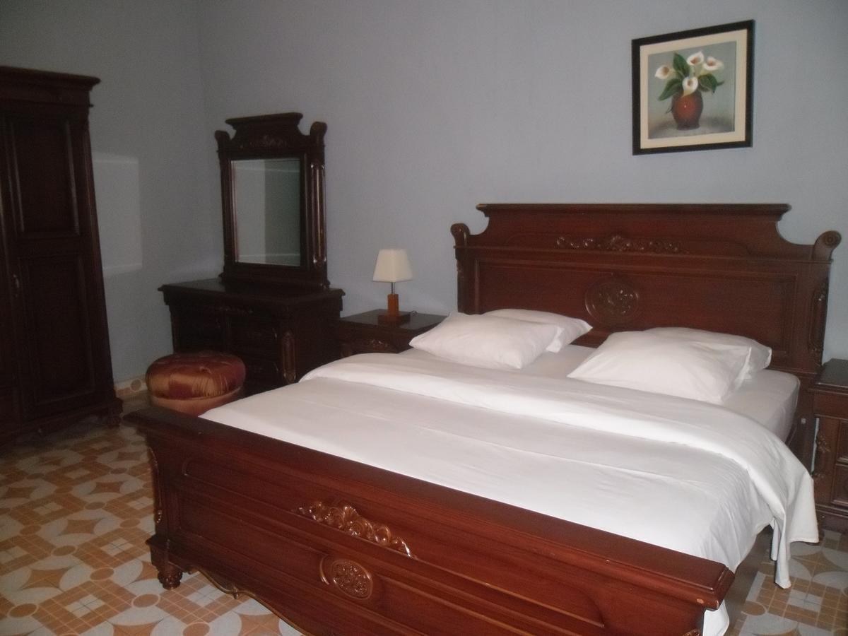 Hotel Vivi Palace Matadi Zewnętrze zdjęcie