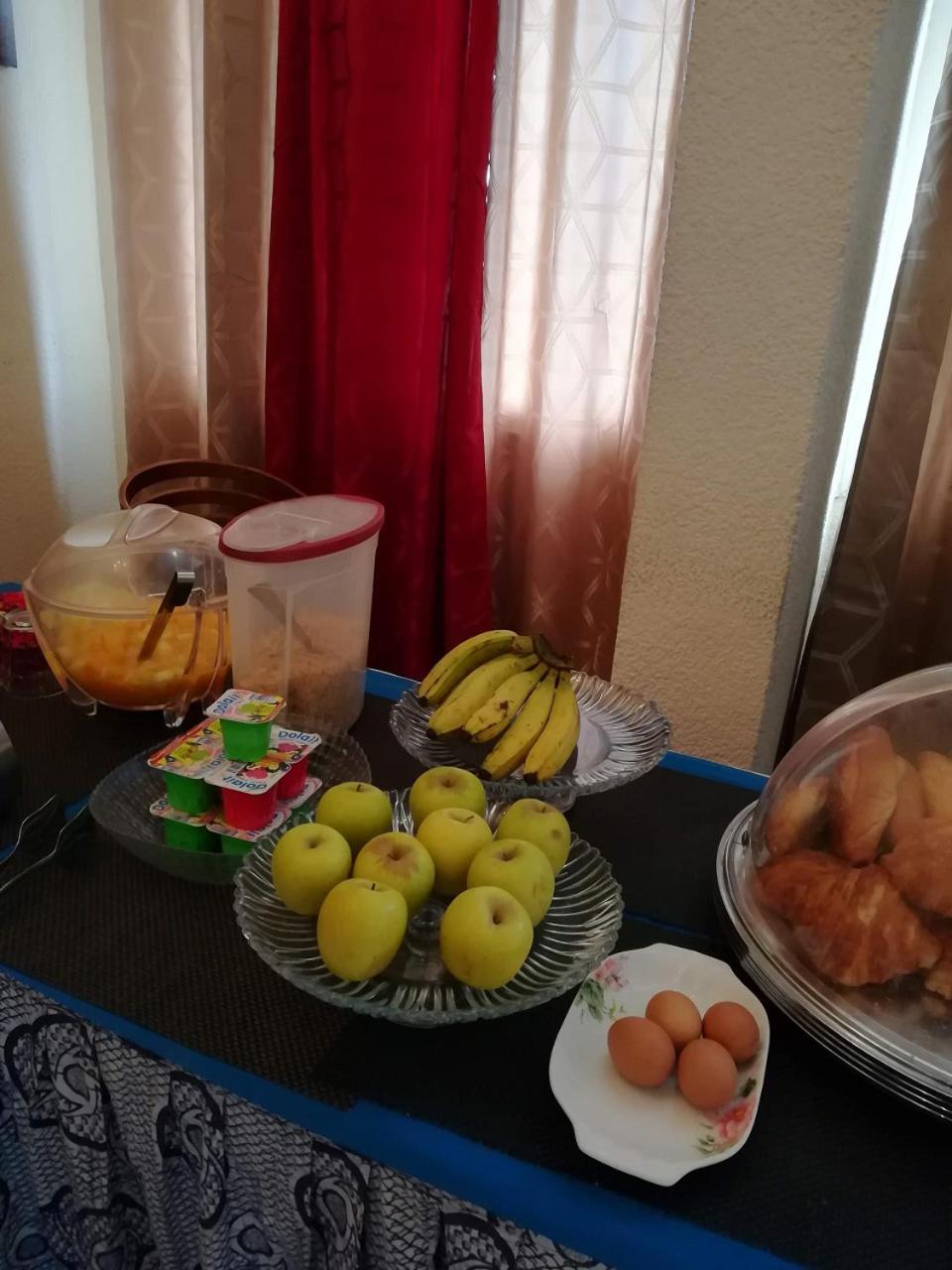 Hotel Vivi Palace Matadi Zewnętrze zdjęcie